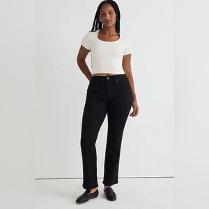Madewell|Mid rise kick out jeans in solid black,size 31 tall•••Classic staple